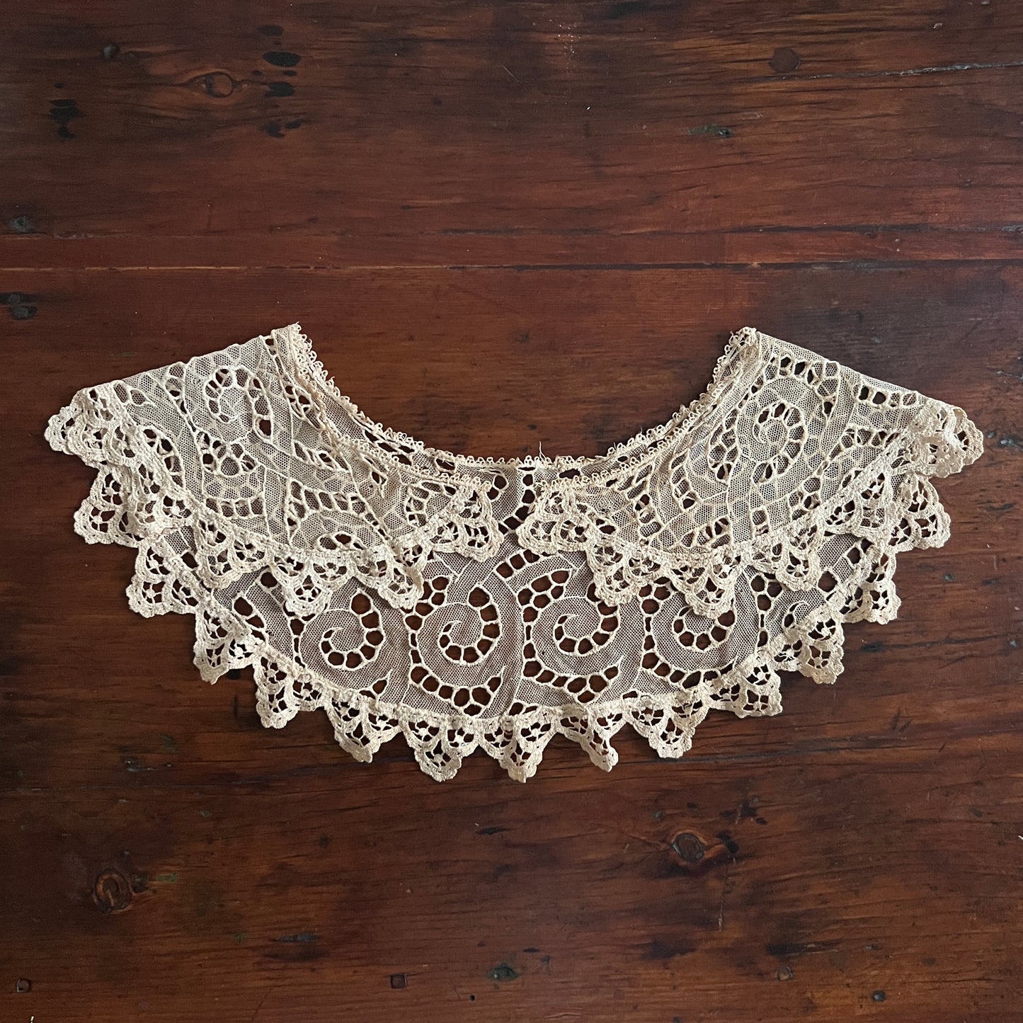 Antique Lace Collar