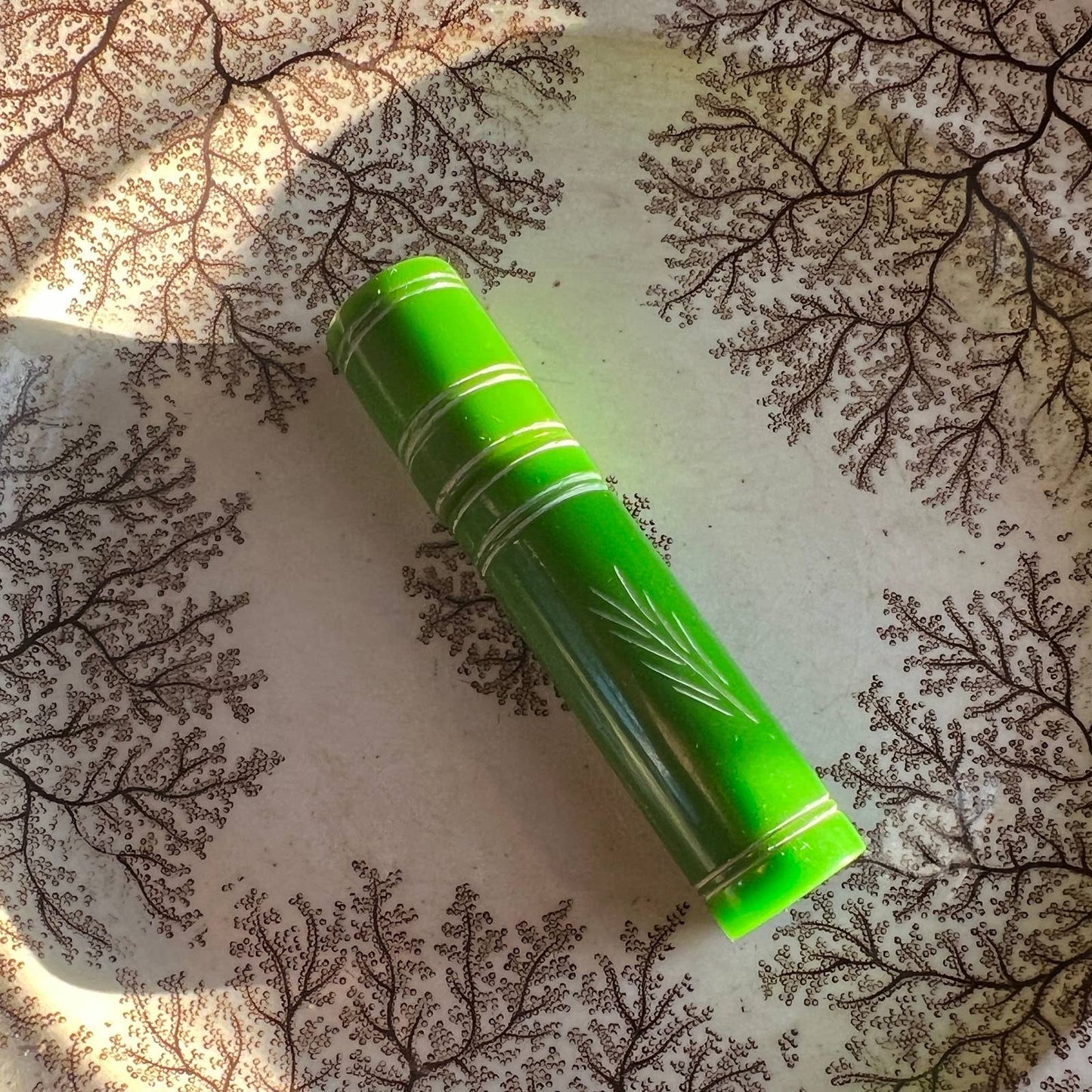 Green Bakelite Cylindrical Case - Empty Manicure Case