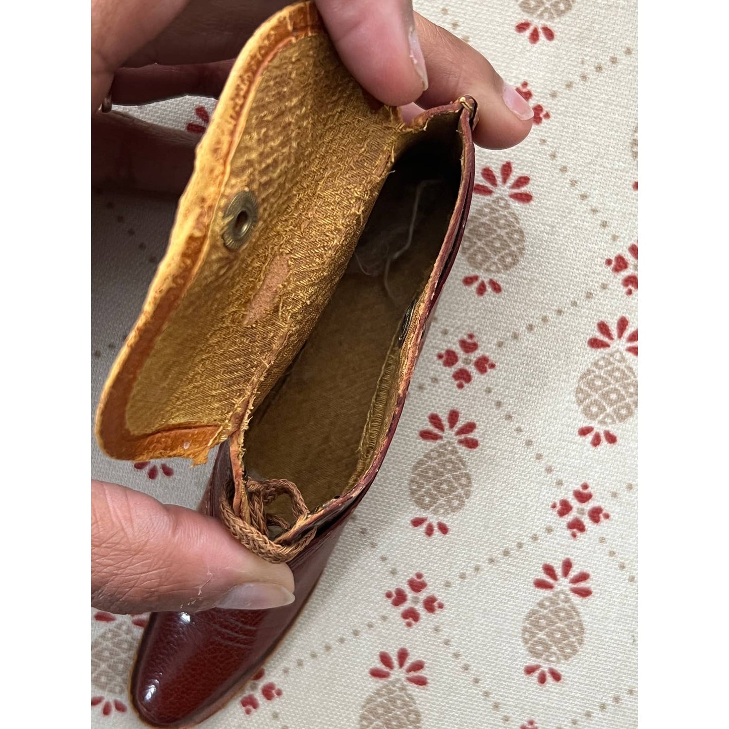 Victorian Leather Novelty Coin Shoe Purse