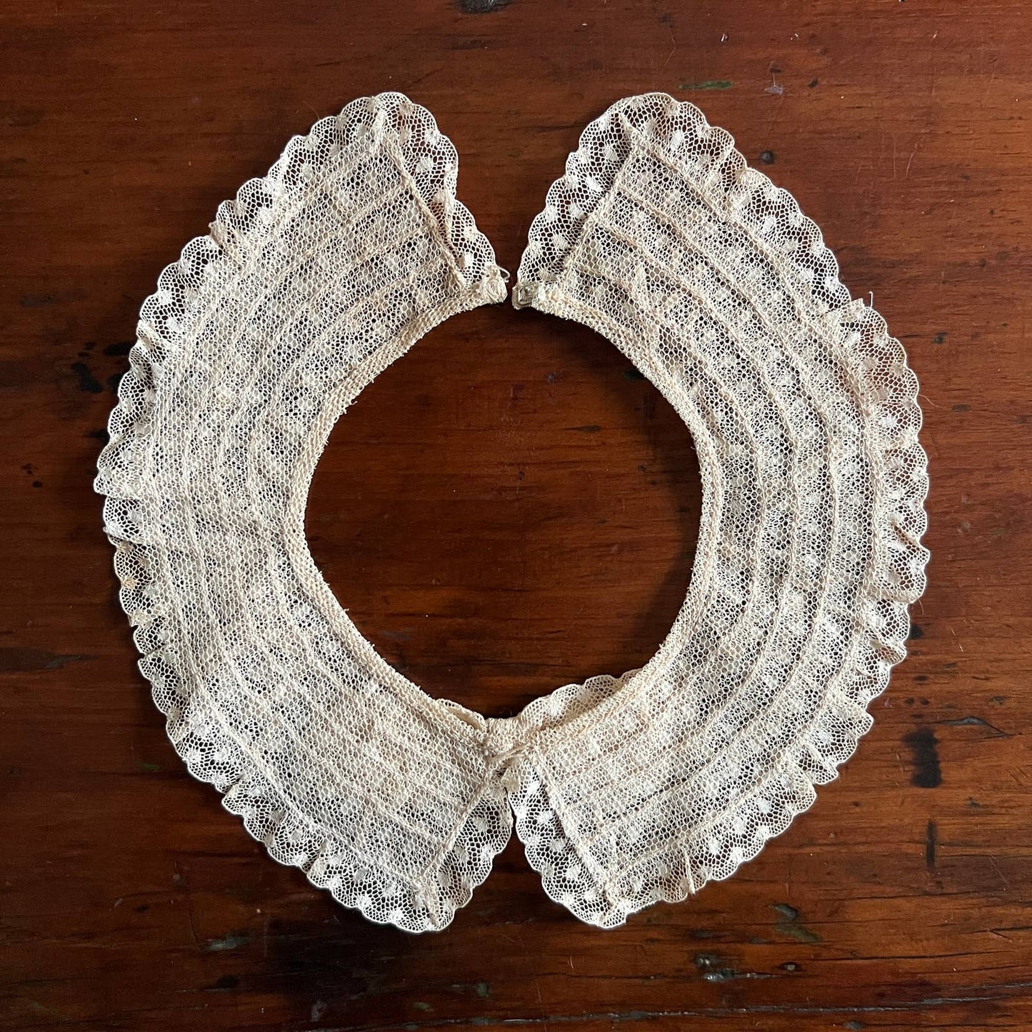 Antique Tiered Lace Collar