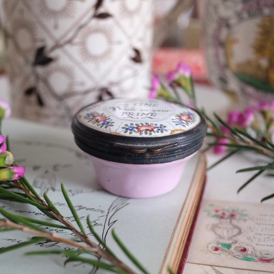 Antique Battersea Bilston English Round Enamel Box