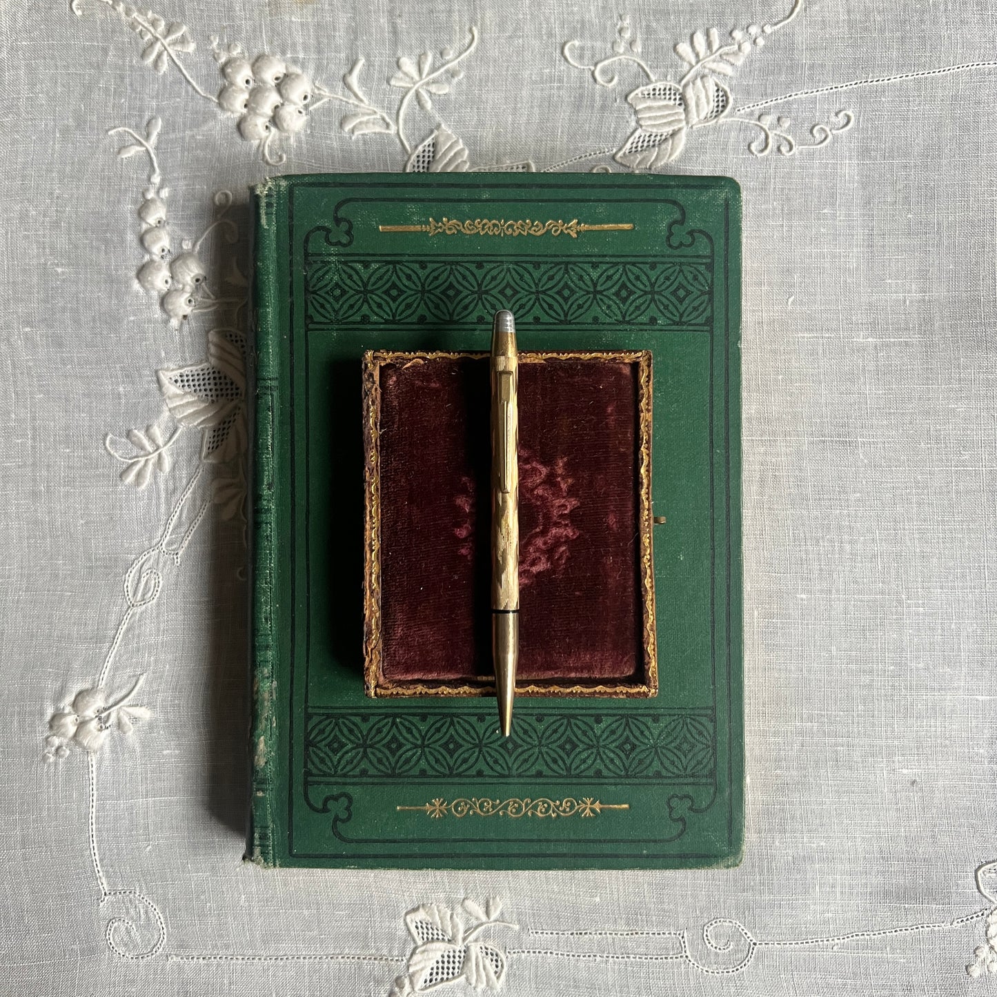 Vintage 1/30 10K Gold Filled Mechanical Mini Pencil