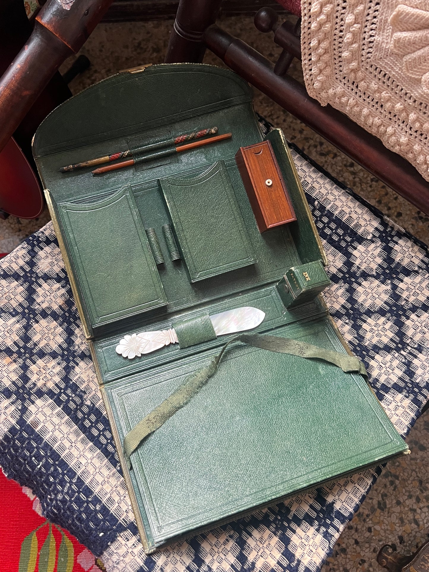 Antique English Green Moroccan Leather Traveling Stationery Case