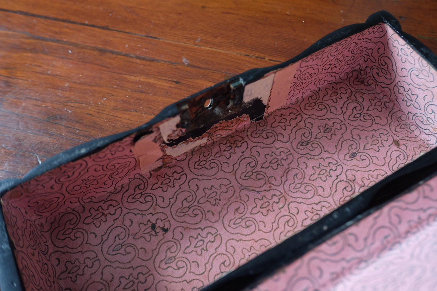 English Victorian Papier Mache Hinged Box