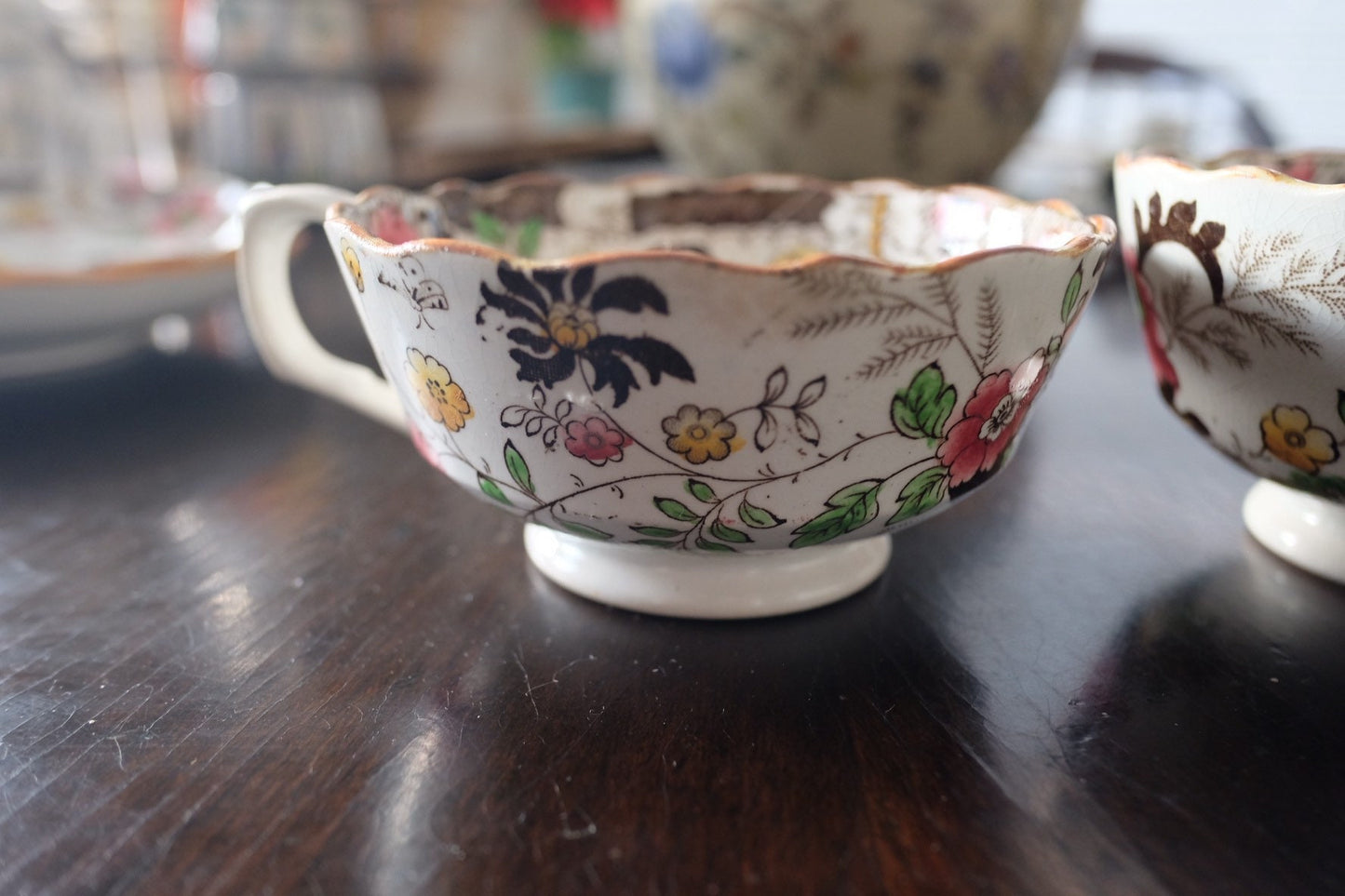 A Pair of Antique Chinoiserie Tea Cups