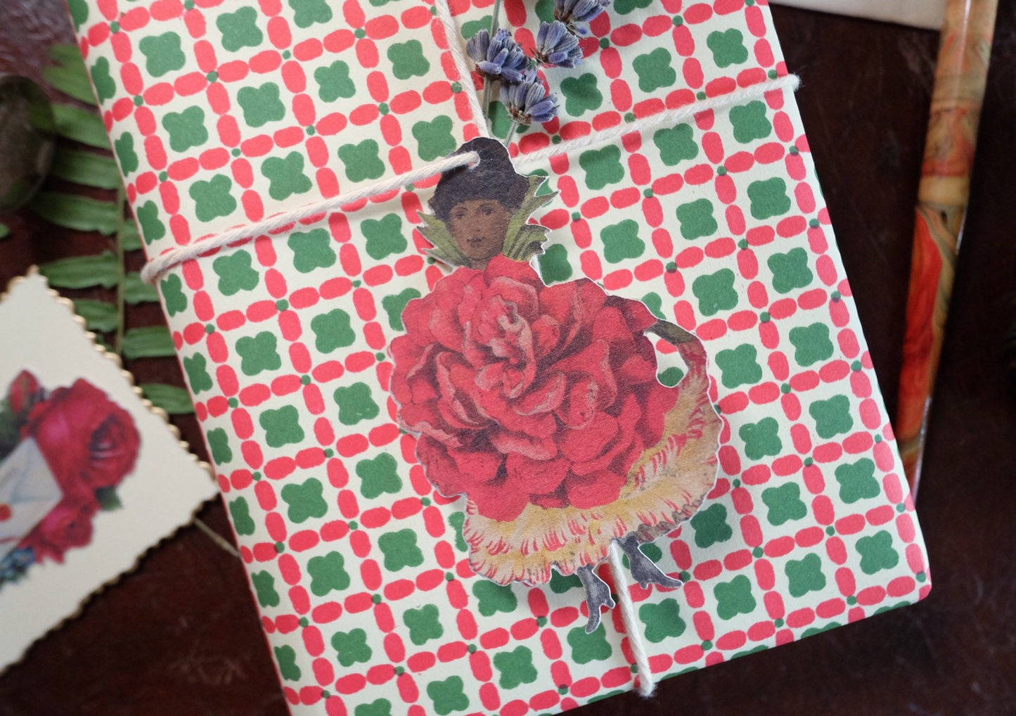 Sheila - Victorian Die Cut Gift Tag